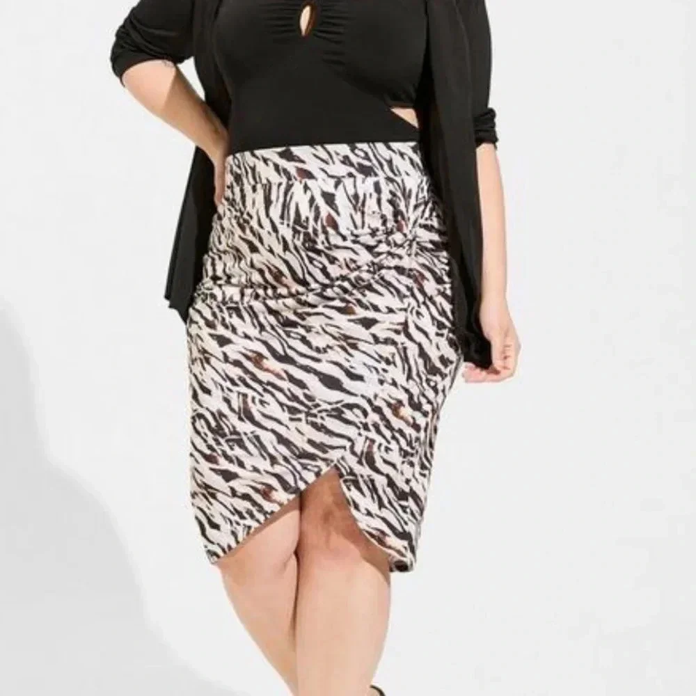 ZEBRA SKIRT TORRID